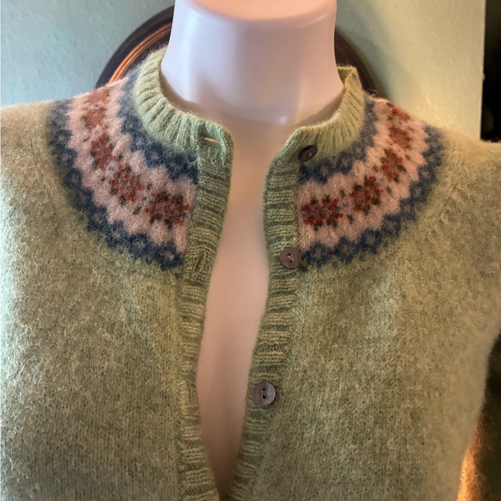 LL Bean Meadow Green Fair Isle Cardigan -Sweaters- SZ Med. Mint! R $175+ - Picture 2 of 12